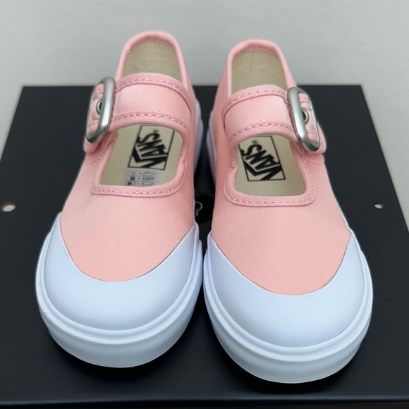 Vans Other - Vans Mary Jane